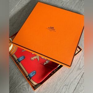 Hermes Grand Tenue silk scarf 90cm